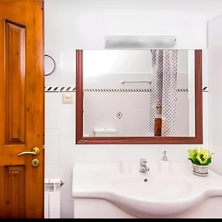 Aristotelis Lakithra-lydia شقة *