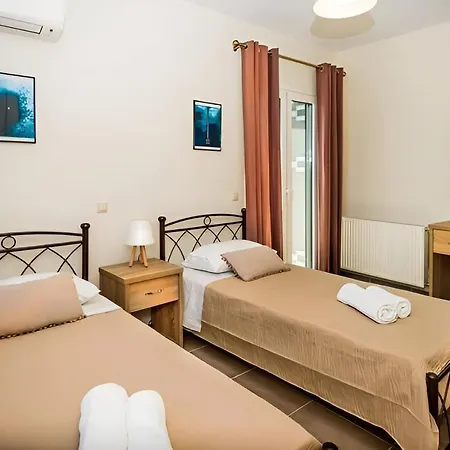 شقة Aristotelis Lakithra-lydia