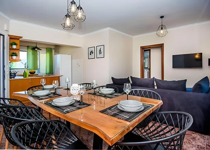 Lejlighed Aristotelis Lakithra-lydia *